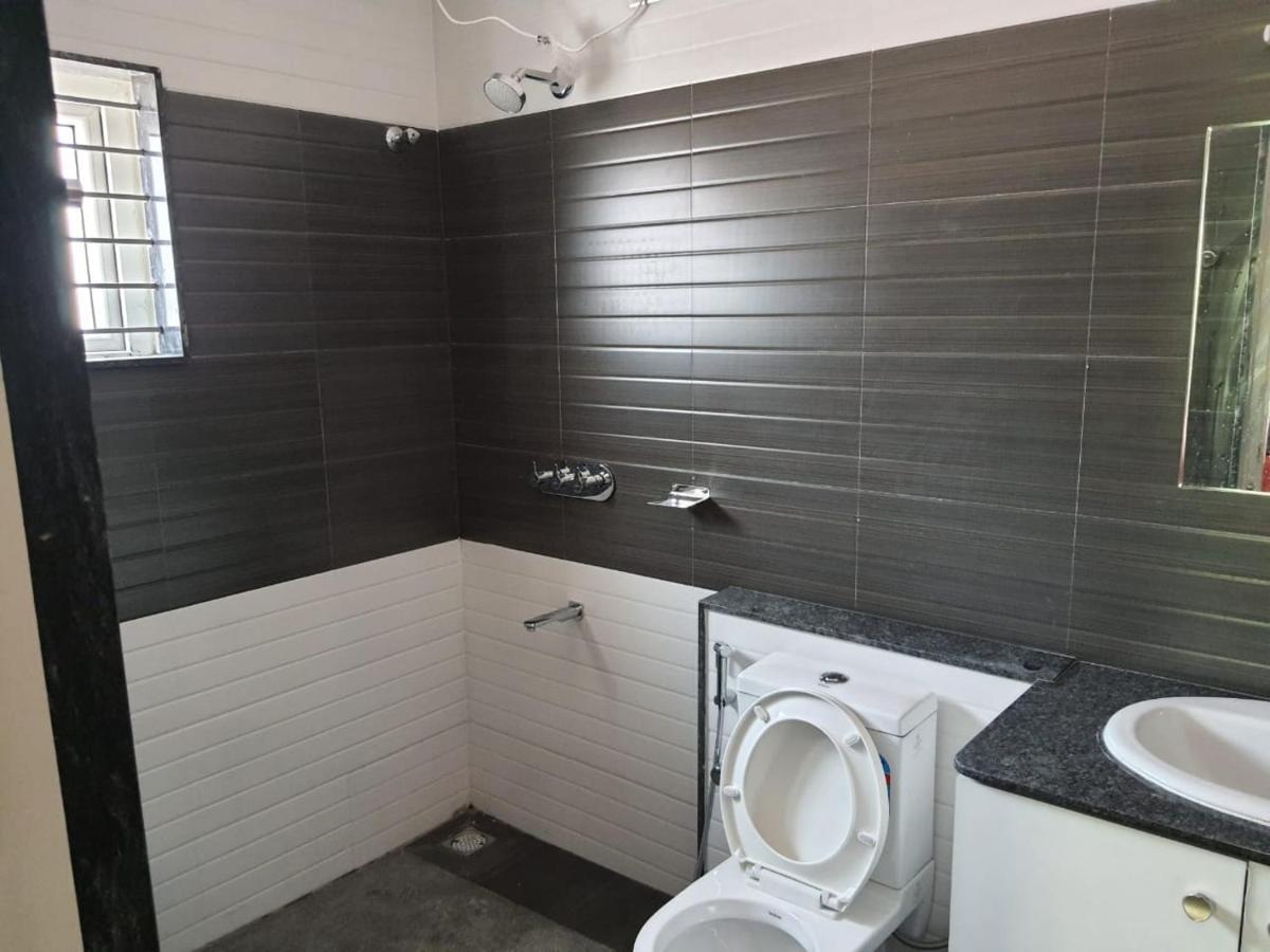 Castle Bannerghatta Road Apartment *